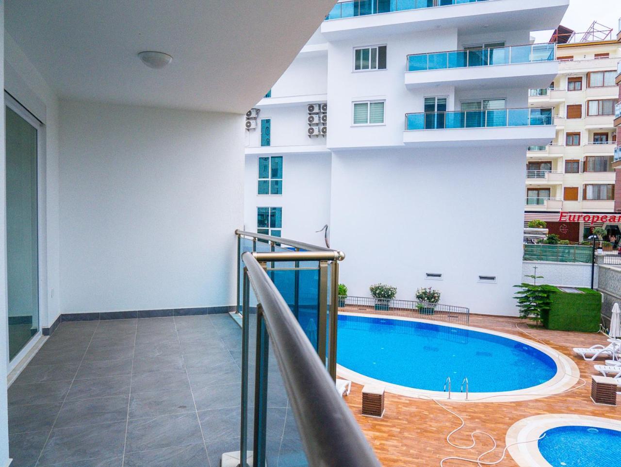 Apartament Elite Life 5 *